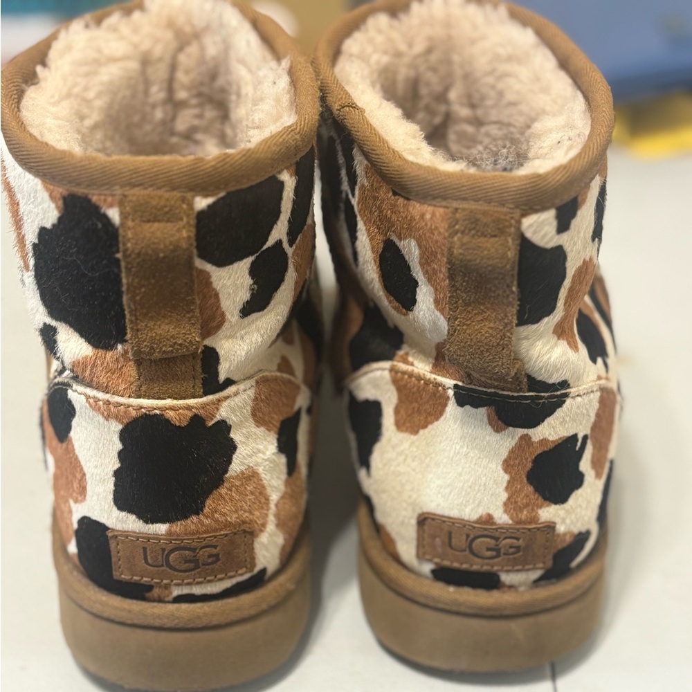 ** Ugg Boots **